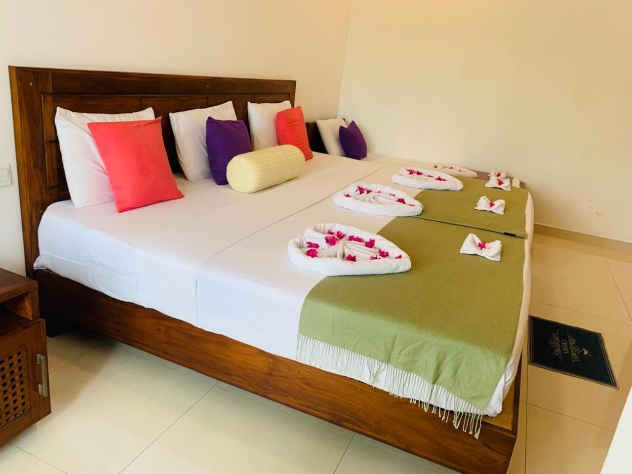 Eden Grand Hotel Dambulla Kültér fotó