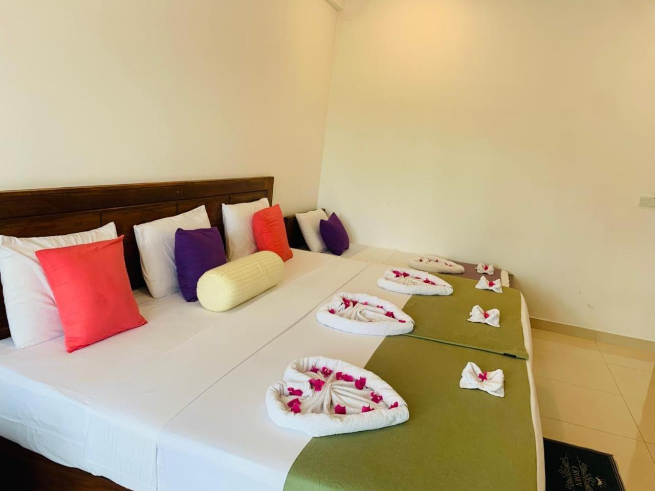 Eden Grand Hotel Dambulla Kültér fotó