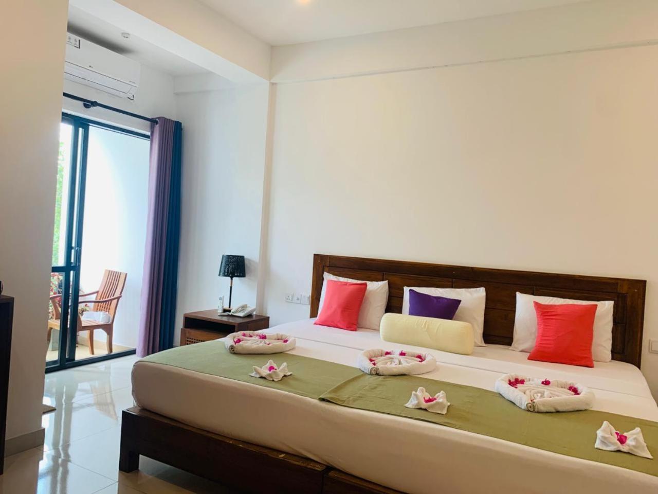 Eden Grand Hotel Dambulla Kültér fotó